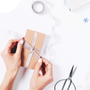Why Offer Gift Wrapping in Ecommerce? [Data-Driven] | MageWorx Shopify Blog