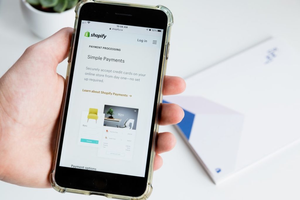 5 Reasons to Use Shopify for a Retail Business | Mageworx Shopify Blog